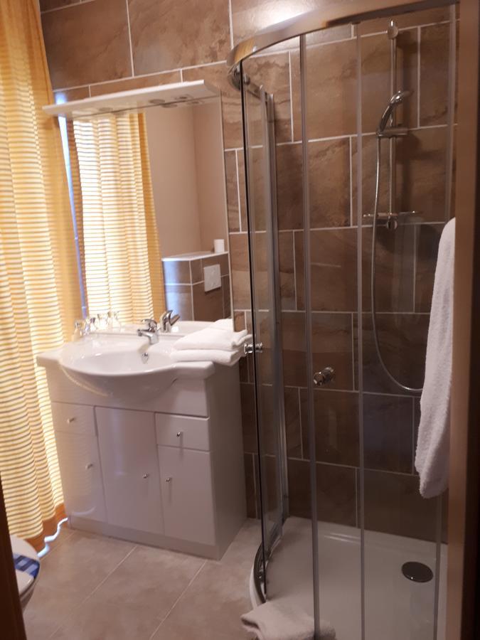 Hotel Restaurant Denis Zemmer Екстер'єр фото