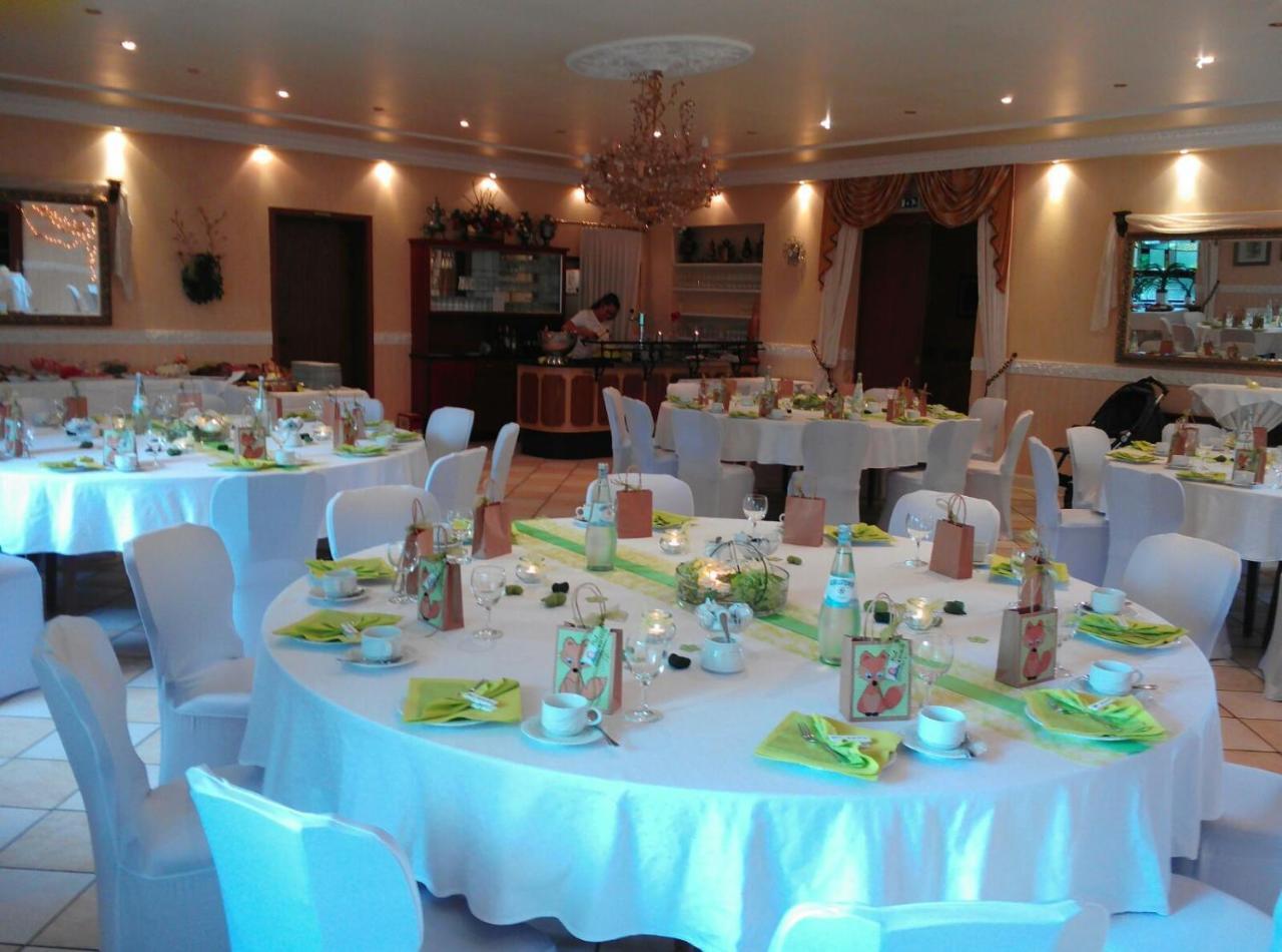 Hotel Restaurant Denis Zemmer Екстер'єр фото
